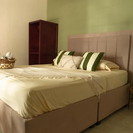 Pensión Casa Guayabal Hostal& Cocina