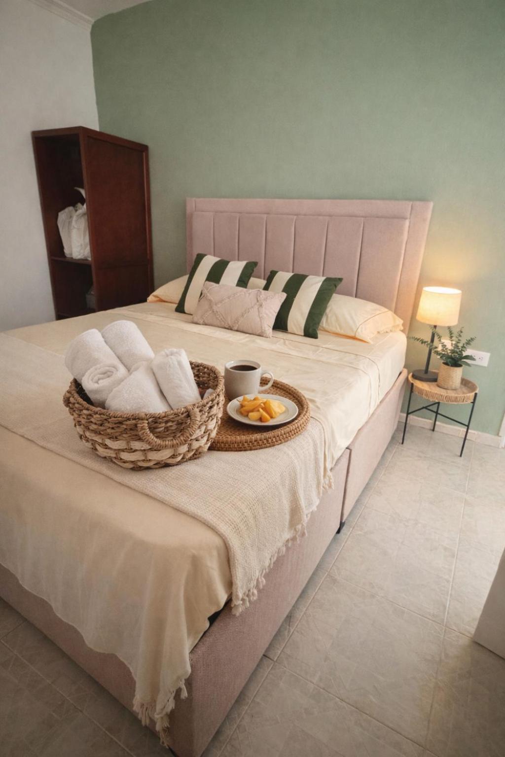 Casa Guayabal Hostal& Cocina *